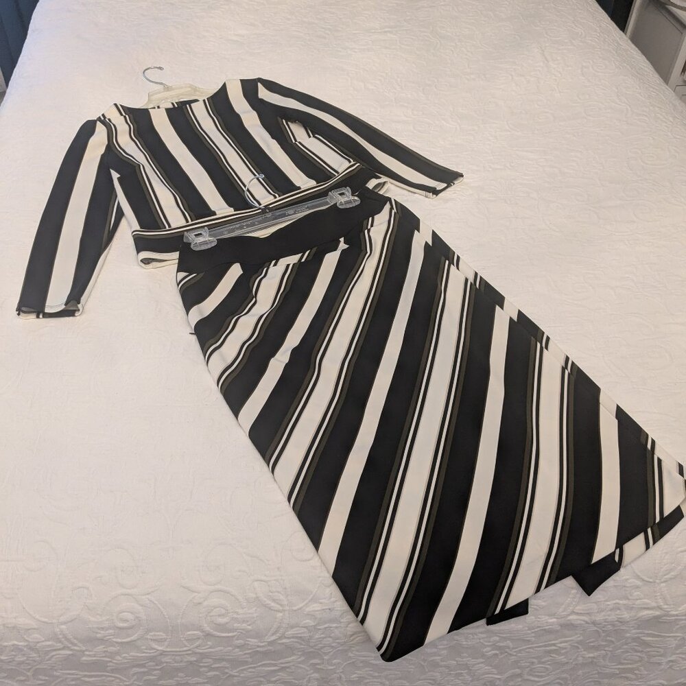 Worthington Black & White stripe 2 piece skirt set - Sz Small